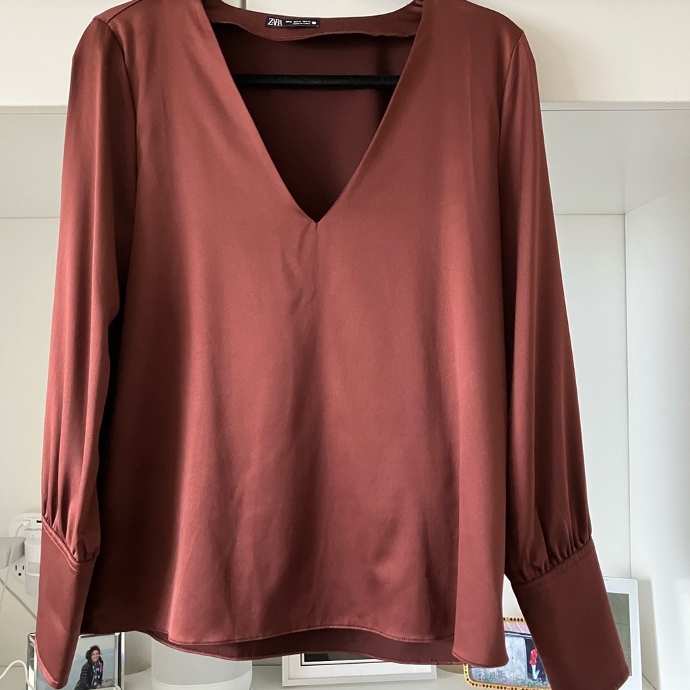 Zara Women's Deep Rust V-Neck Blouse